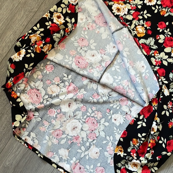 Rose Dress - Picture 7 of 7